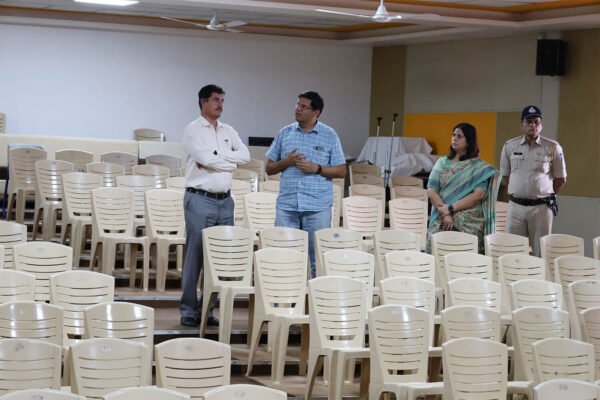 collector-sir-visit-10