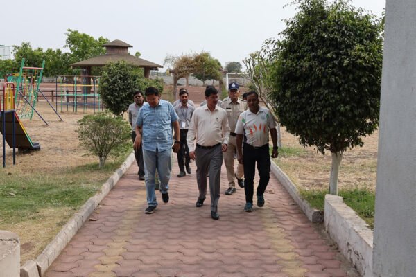 collector-sir-visit-17